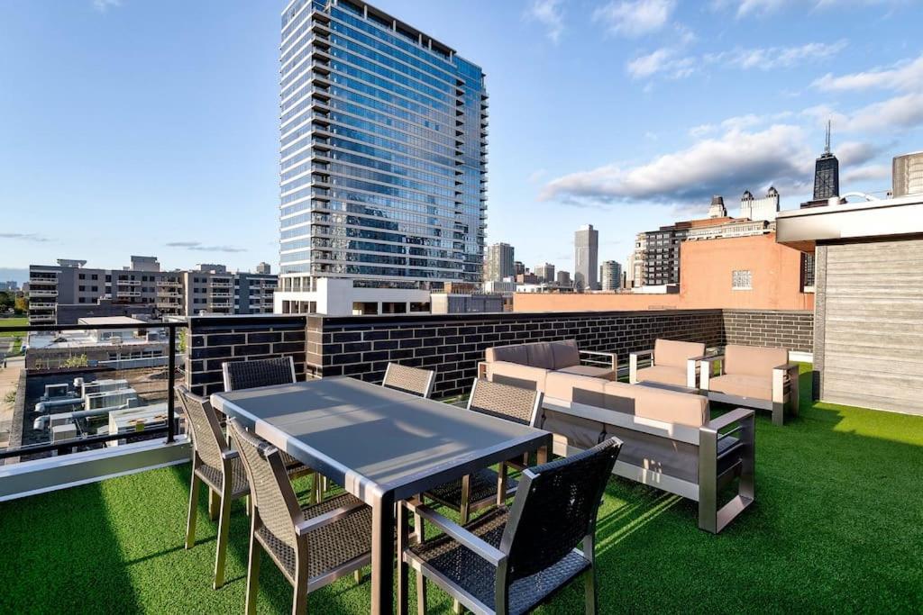 Breathtaking Downtown Penthouse A - Sleeps 11 Vila Chicago Exterior foto